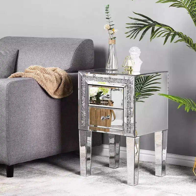 Verspiegelter Nachttisch mit 2 Schubladen und Diamantknäufen, Silber, 41 x 33 x 63 cm