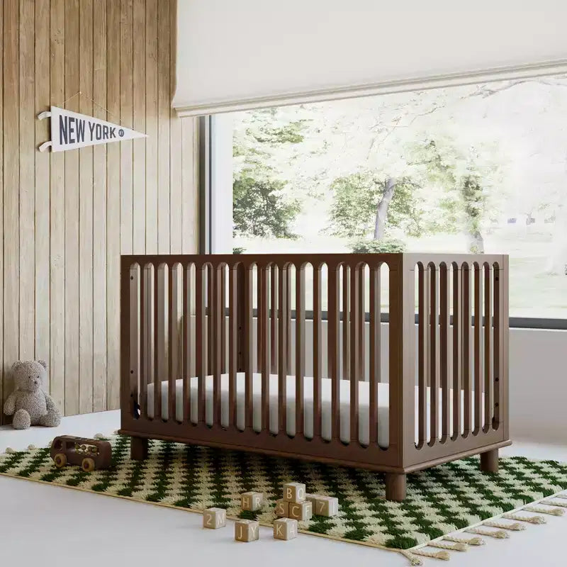 Wandelbares 3-in-1-Babybett aus Massivholz mit Kleinkindgitter – Treibholz / Haselnuss / Olive / Salbei