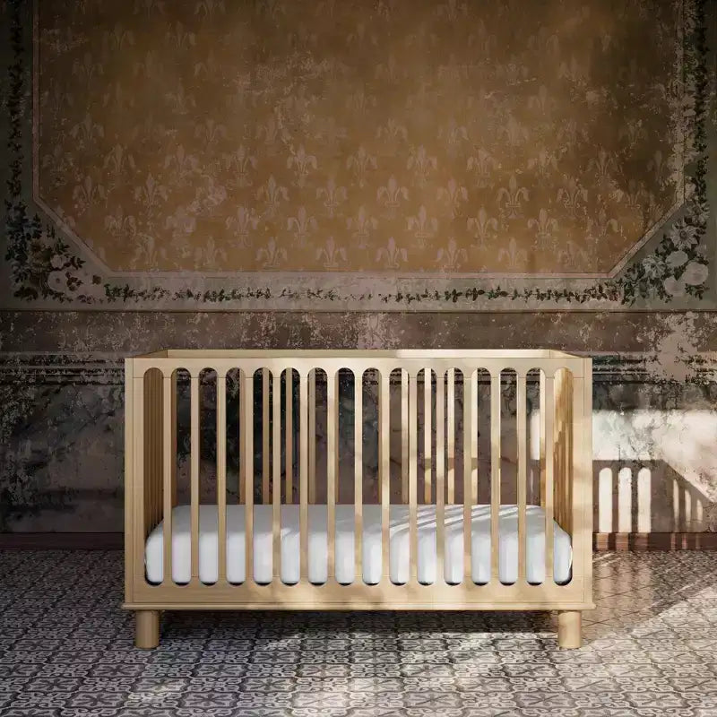 Wandelbares 3-in-1-Babybett aus Massivholz mit Kleinkindgitter – Treibholz / Haselnuss / Olive / Salbei