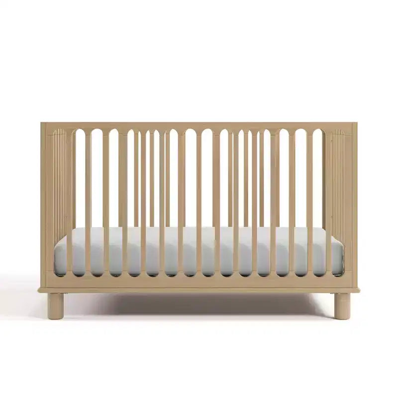 Wandelbares 3-in-1-Babybett aus Massivholz mit Kleinkindgitter – Treibholz / Haselnuss / Olive / Salbei