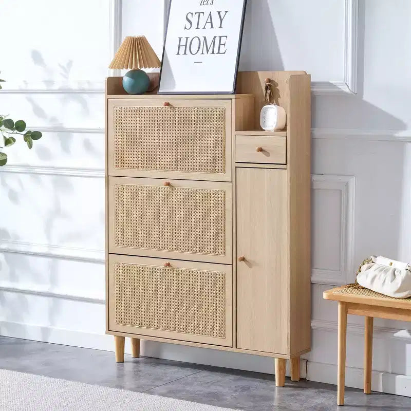 Schuhschrank im Mid-Century-Stil mit Rattan-Türen und Schubladen, Platz für 15 Paar – Nussbaum / Natur / Rattan