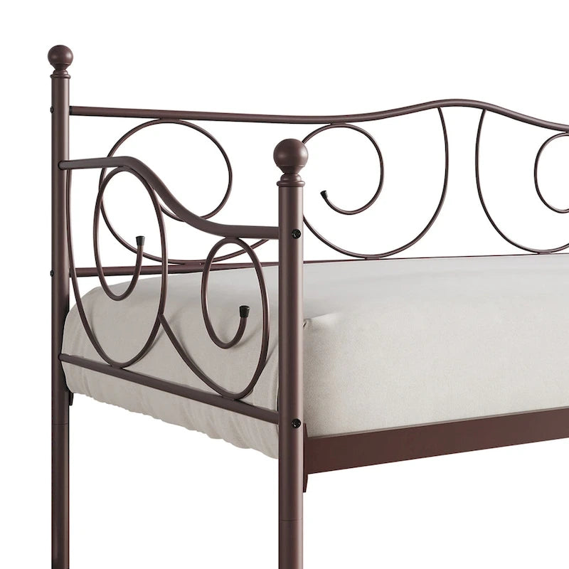 Modernes Tagesbett aus Metall